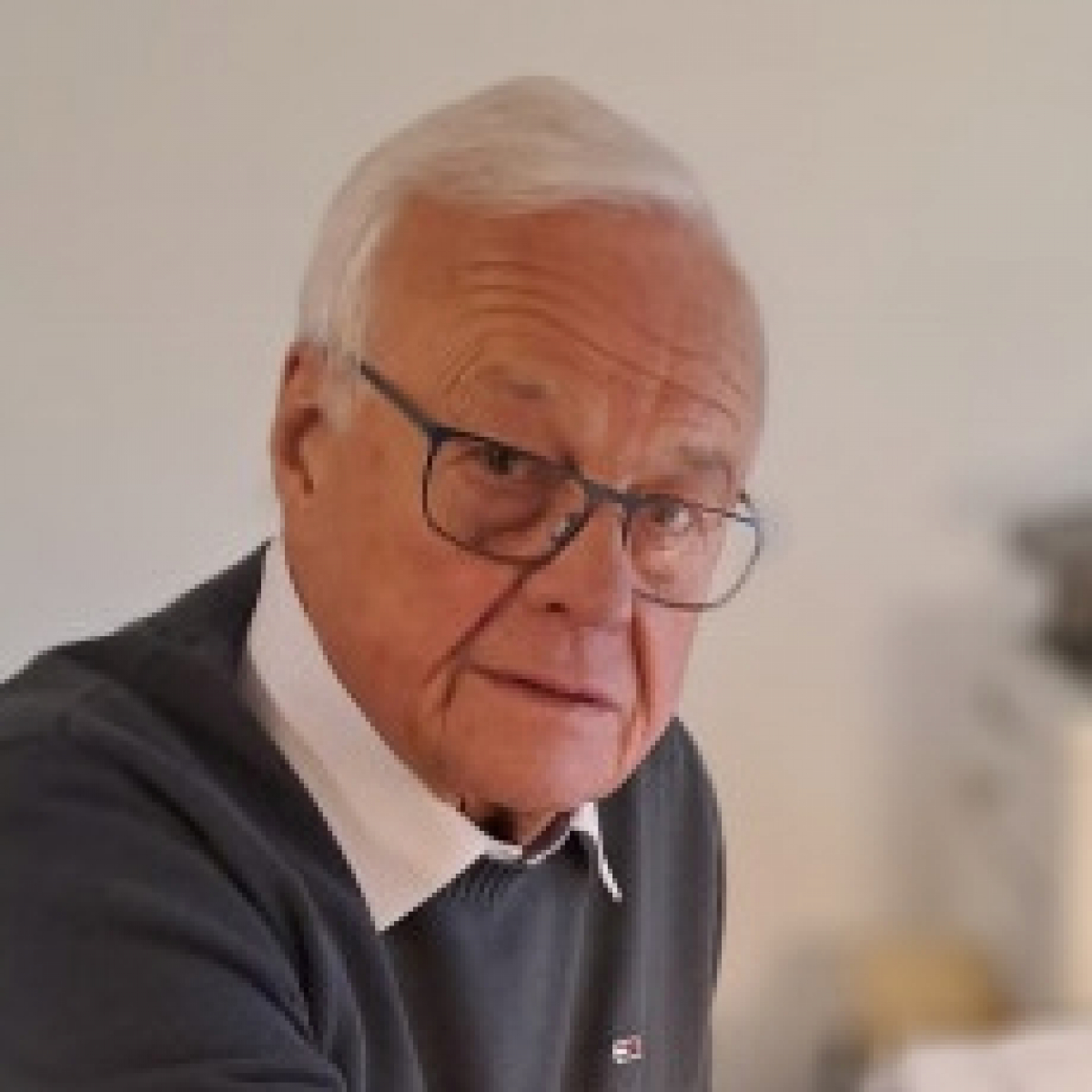 Prof. Dr. Peter Dierich